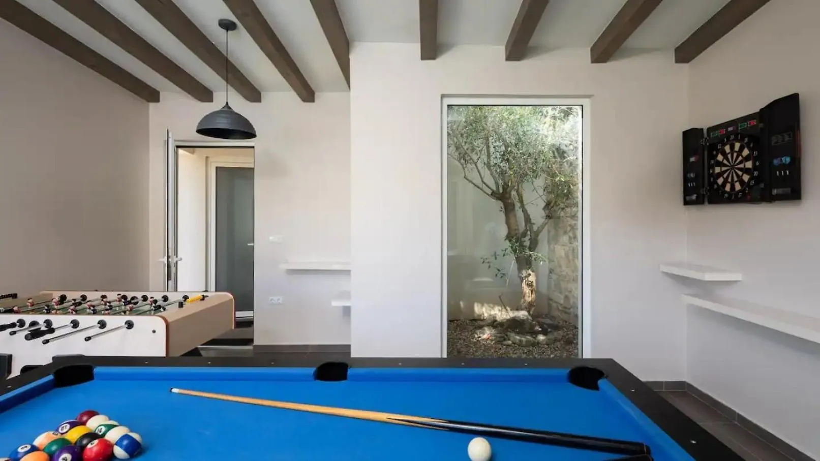Villa Stullich With Swimming Pool And Sauna 0*, Nin