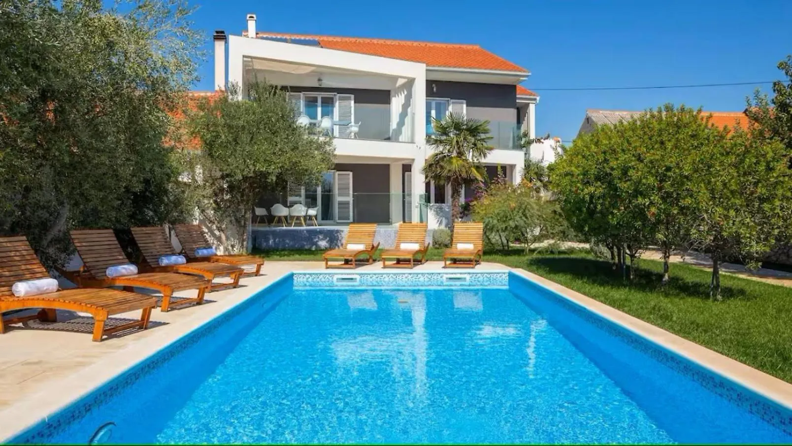 Villa Stullich With Swimming Pool And Sauna نين شقة